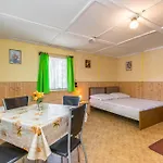 Chatovy Areal Atlas Κάμπινγκ *